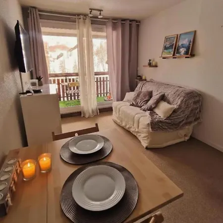 Les étoiles, Cosy Avec Balcon, Vue Montagne, Wifi ,proche Des Pistes Appartamento Allos