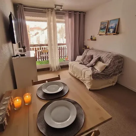Les étoiles, Cosy Avec Balcon, Vue Montagne, Wifi ,proche Des Pistes Appartamento *